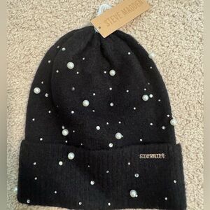 Steve Madden Black Beanie with pearl’s & rhinestones